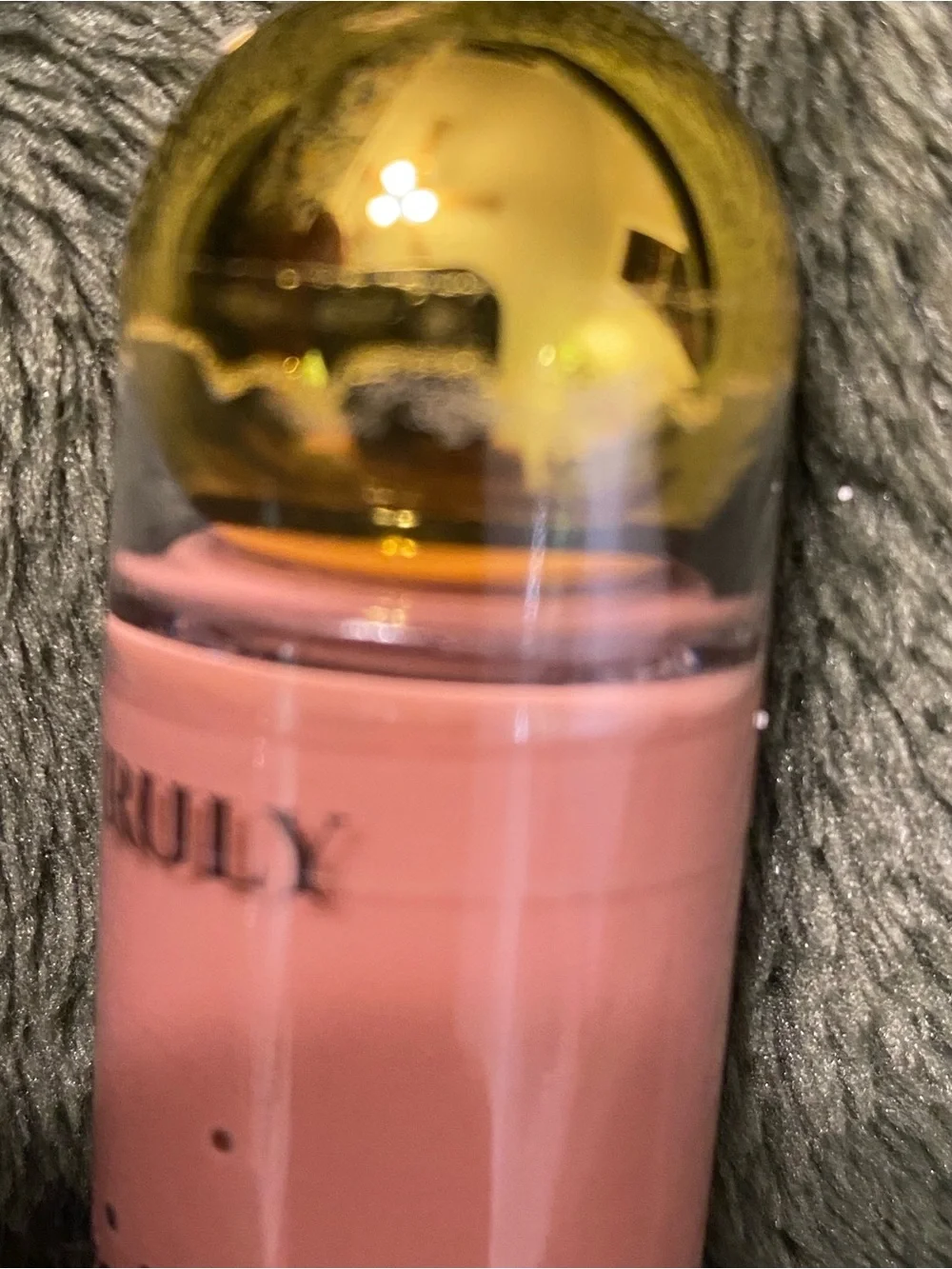 TRULY Glazed Donut Luxury Lip Oil - Peach Nude with Gold Cap